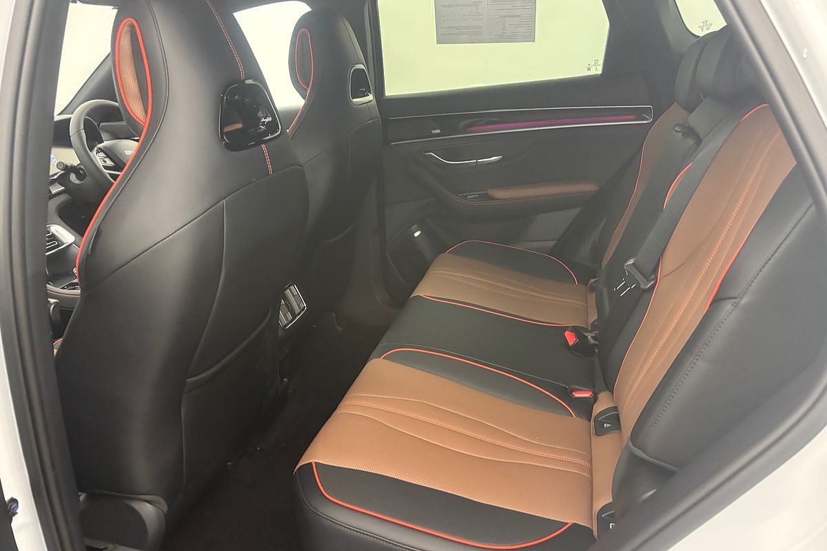 2025 BYD SEALION 6 Premium