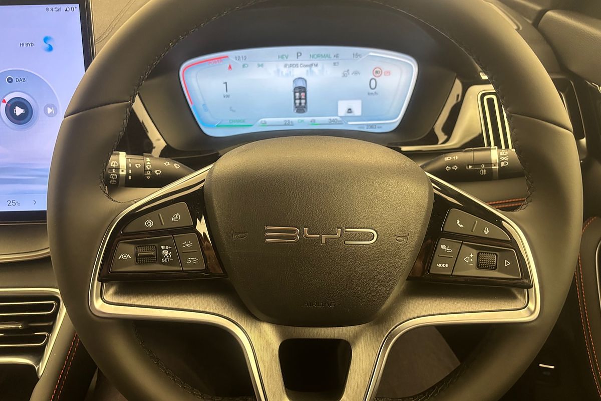 2025 BYD SEALION 6 Premium