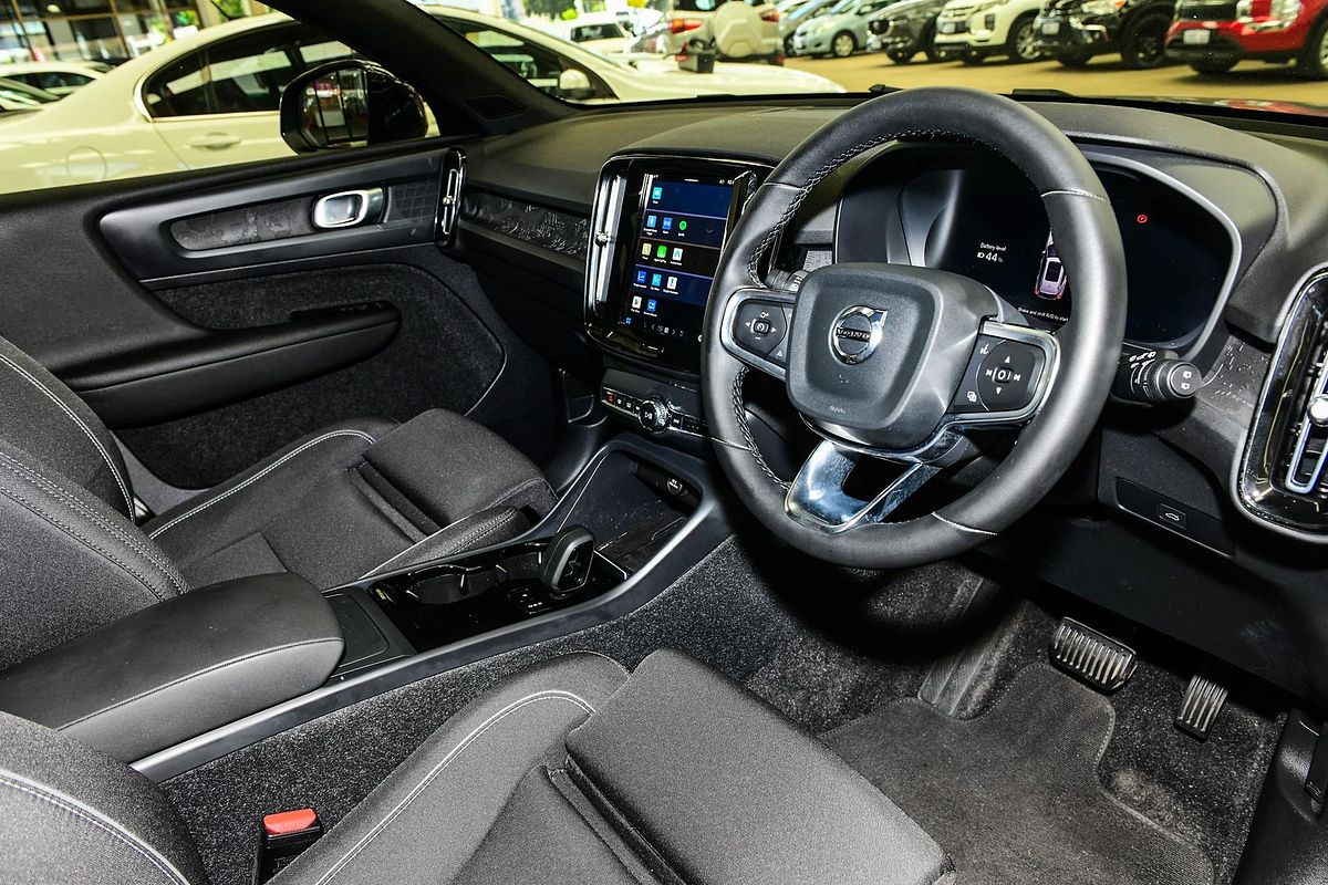 2023 Volvo XC40 Recharge Pure Electric