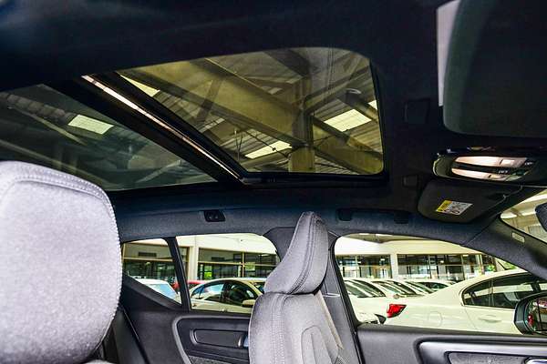 2023 Volvo XC40 Recharge Pure Electric