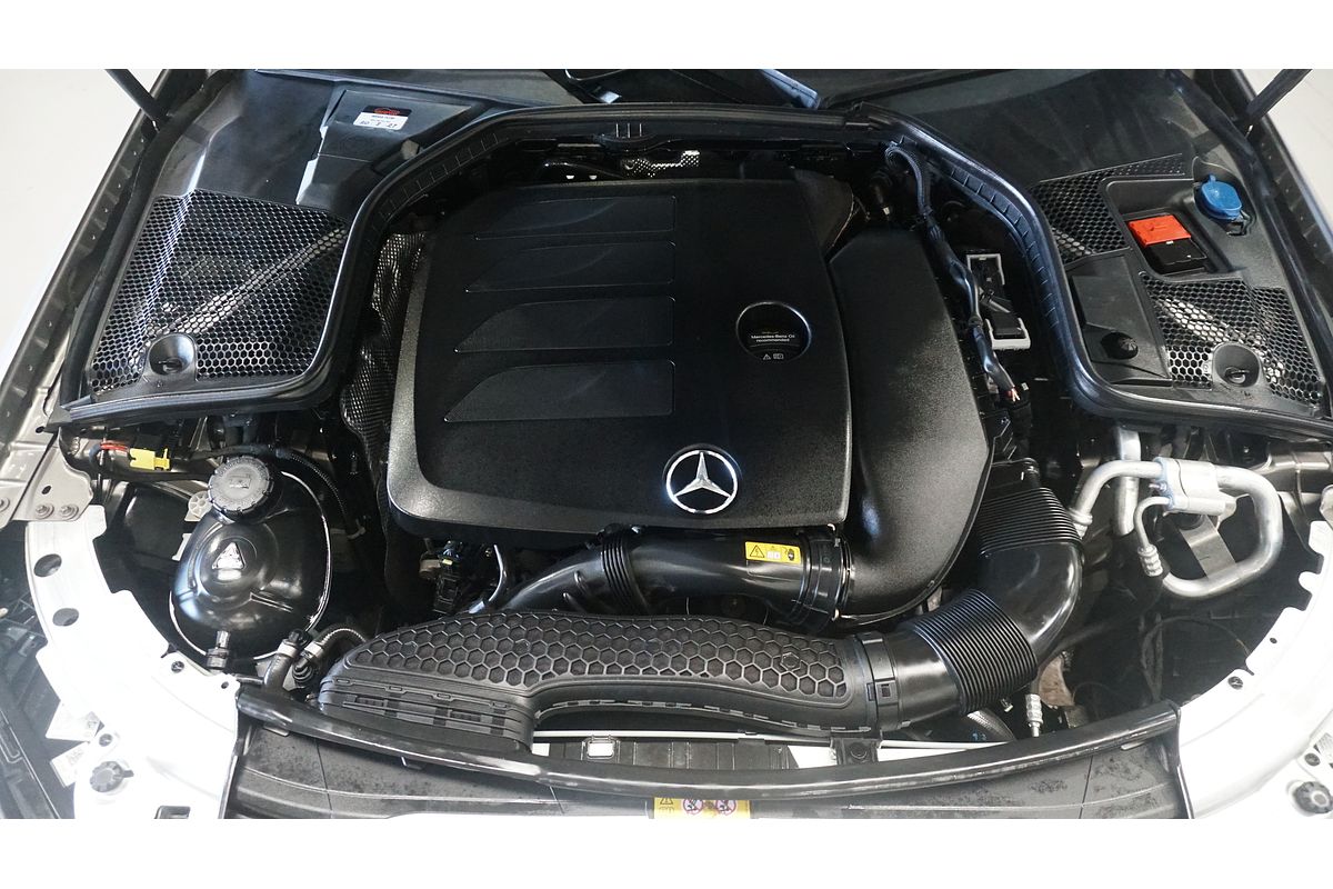 2021 Mercedes-Benz C-Class C300 W205