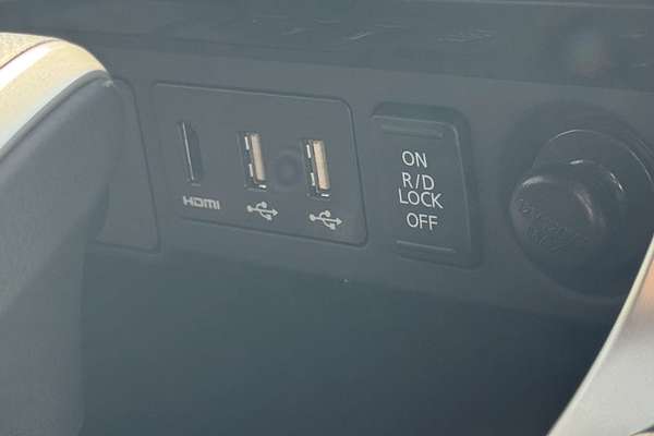 2024 Mitsubishi Pajero Sport GLS QF