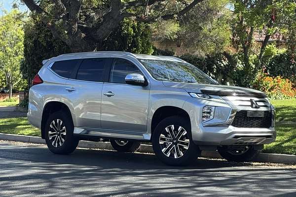 2024 Mitsubishi Pajero Sport GLS QF