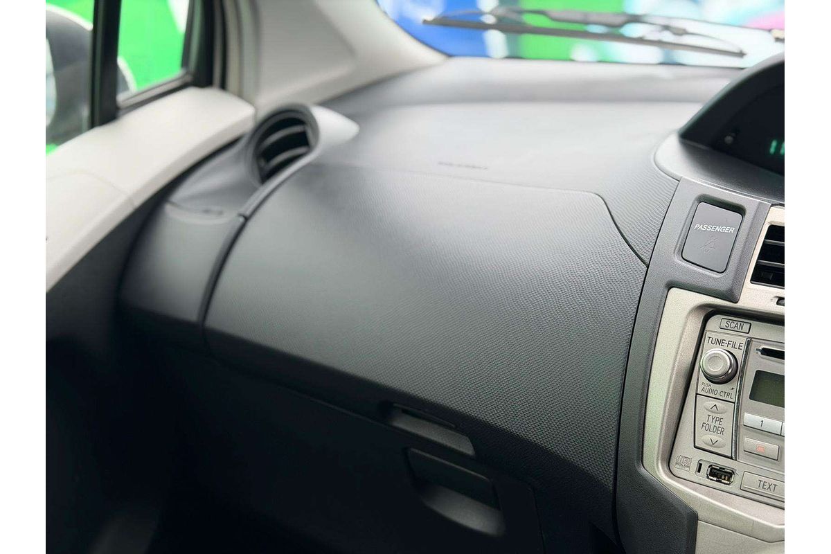 2011 Toyota Yaris YR NCP90R