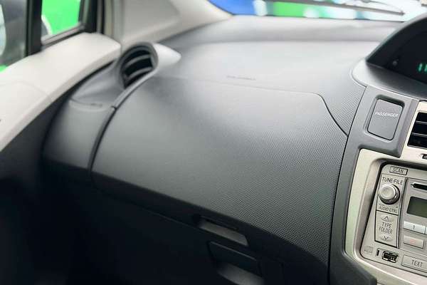 2011 Toyota Yaris YR NCP90R