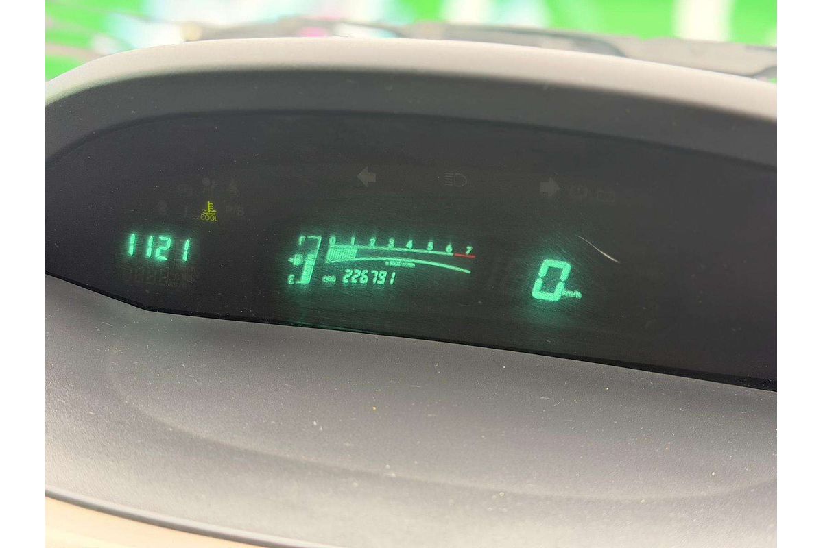 2011 Toyota Yaris YR NCP90R