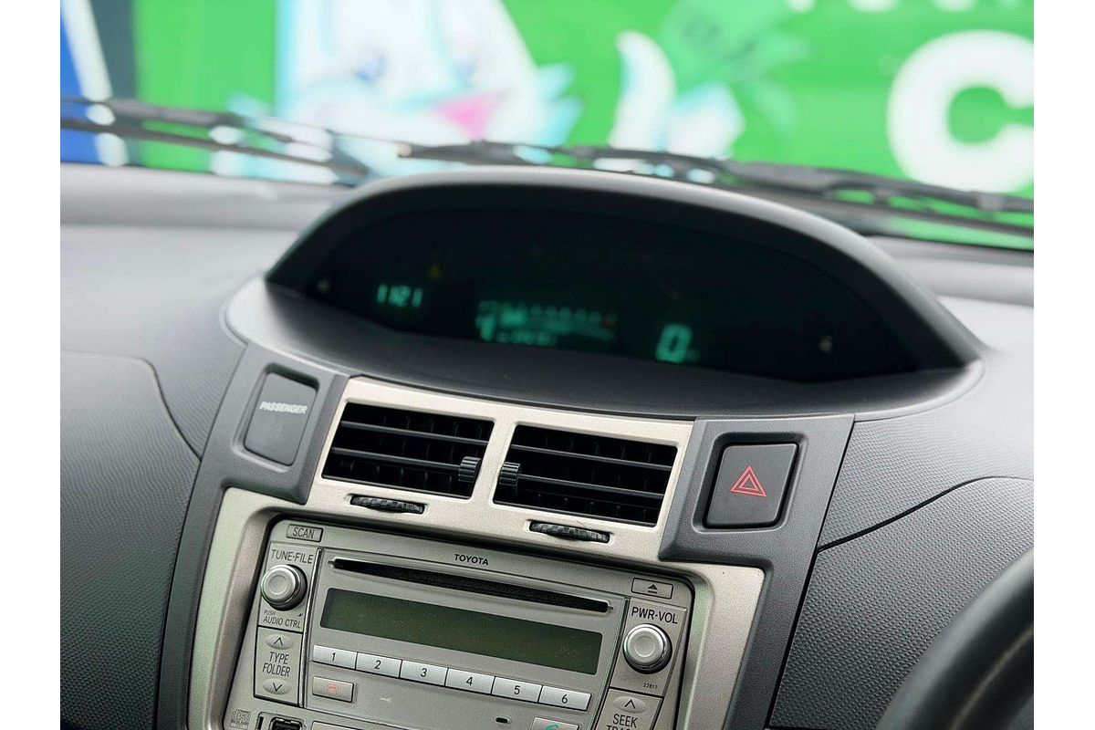 2011 Toyota Yaris YR NCP90R