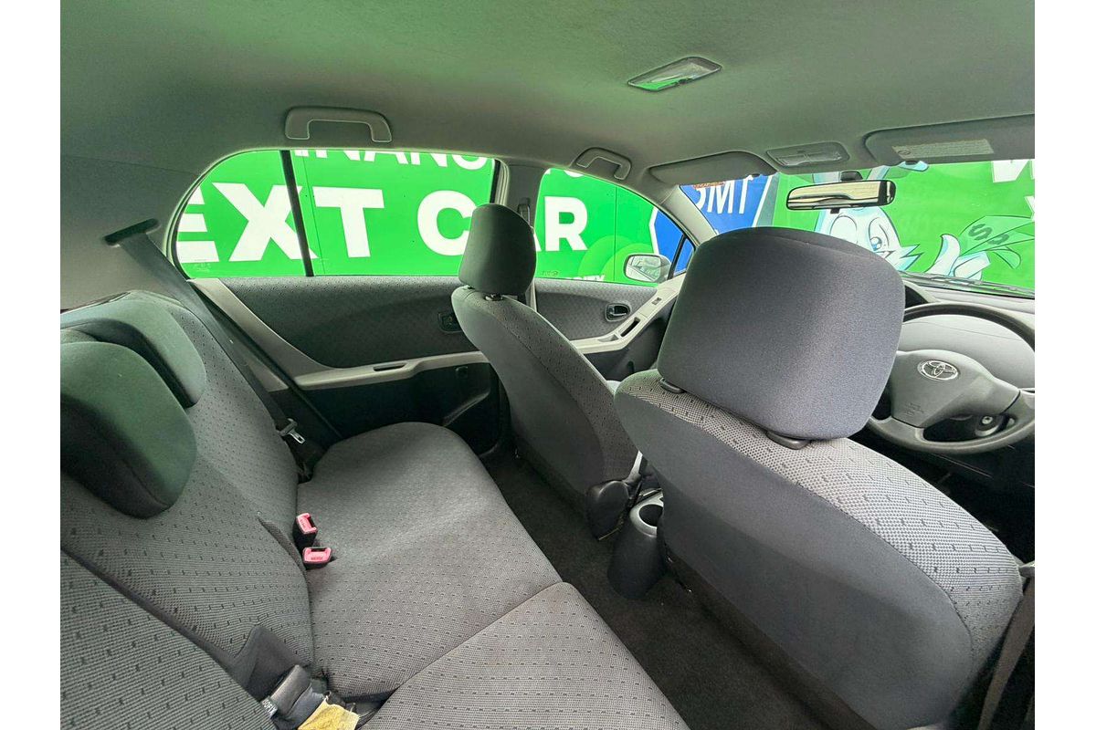 2011 Toyota Yaris YR NCP90R