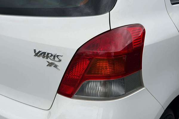 2011 Toyota Yaris YR NCP90R