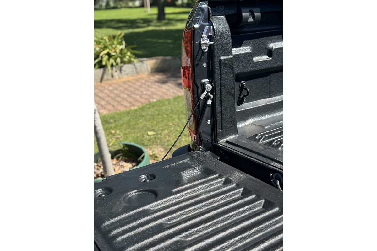 2025 Mitsubishi Triton GSR MV 4X4