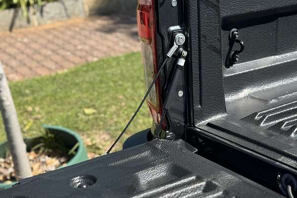 2025 Mitsubishi Triton GSR MV 4X4