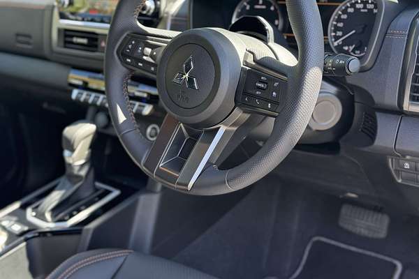 2025 Mitsubishi Triton GSR MV 4X4