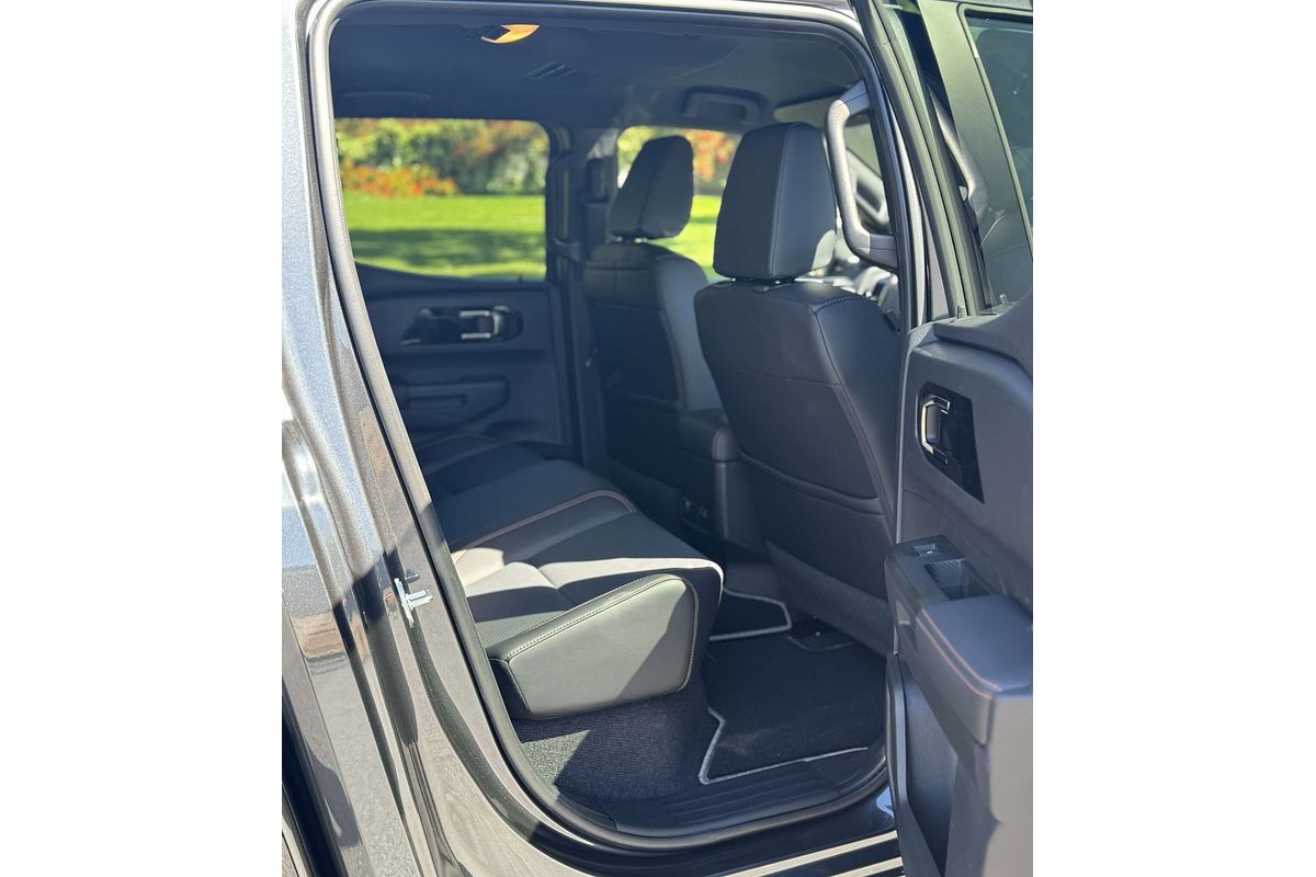 2025 Mitsubishi Triton GSR MV 4X4