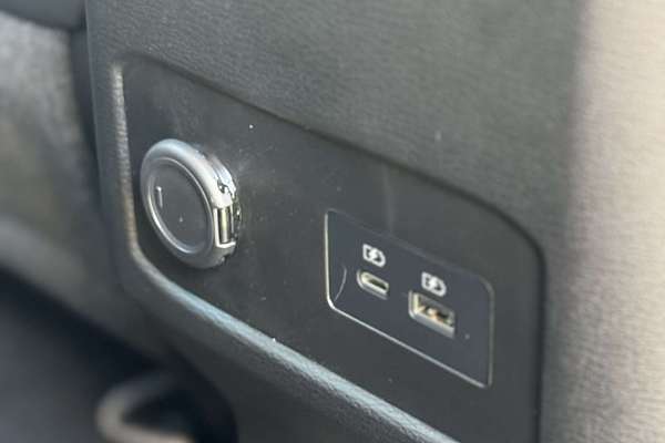 2025 Mitsubishi Triton GSR MV 4X4