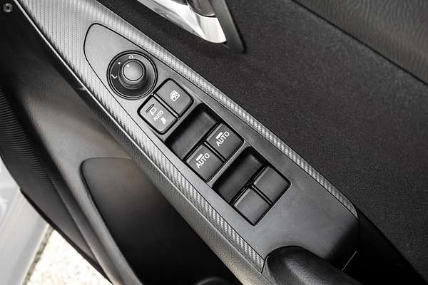 2025 Mazda 2 G15 Evolve DJ Series