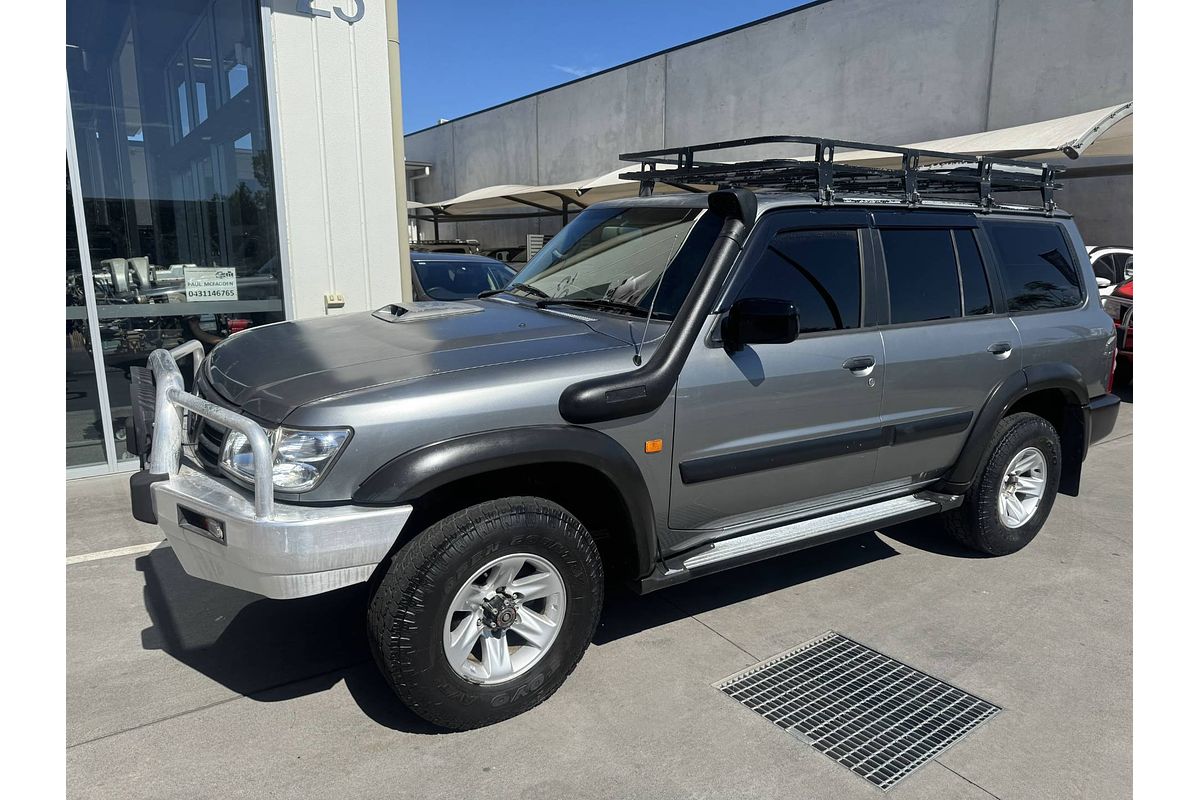 2004 Nissan Patrol ST GU III