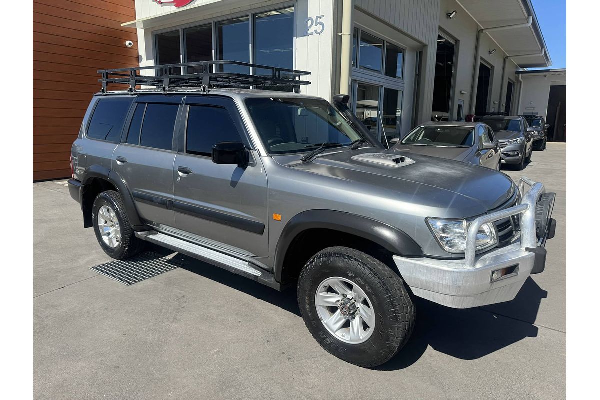 2004 Nissan Patrol ST GU III