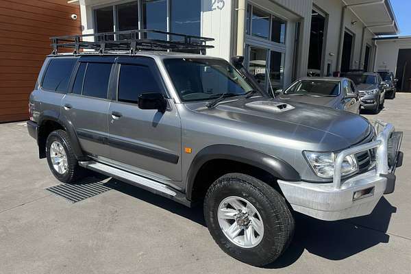 2004 Nissan Patrol ST GU III