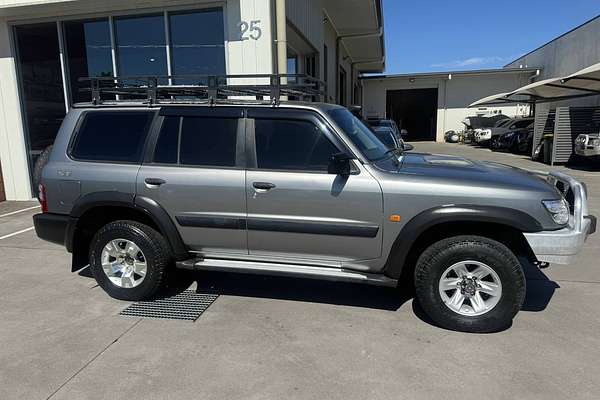 2004 Nissan Patrol ST GU III