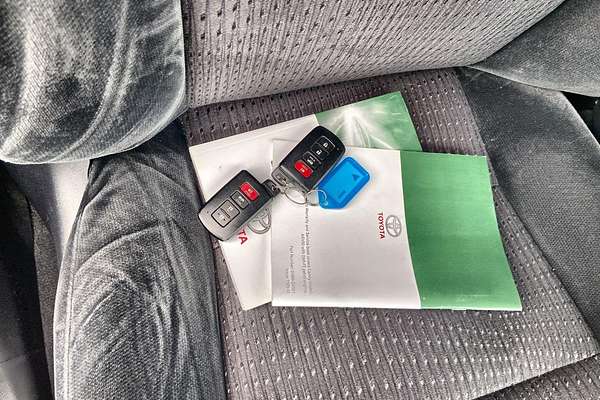 2013 Toyota Camry Atara S ASV50R