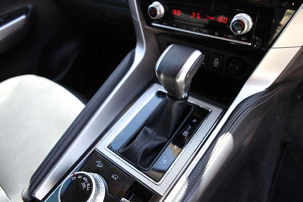 2020 Mitsubishi Pajero Sport Exceed QF