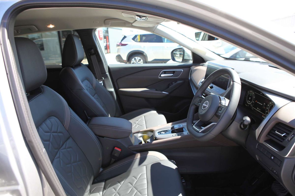 2025 Nissan QASHQAI Ti e-POWER J12