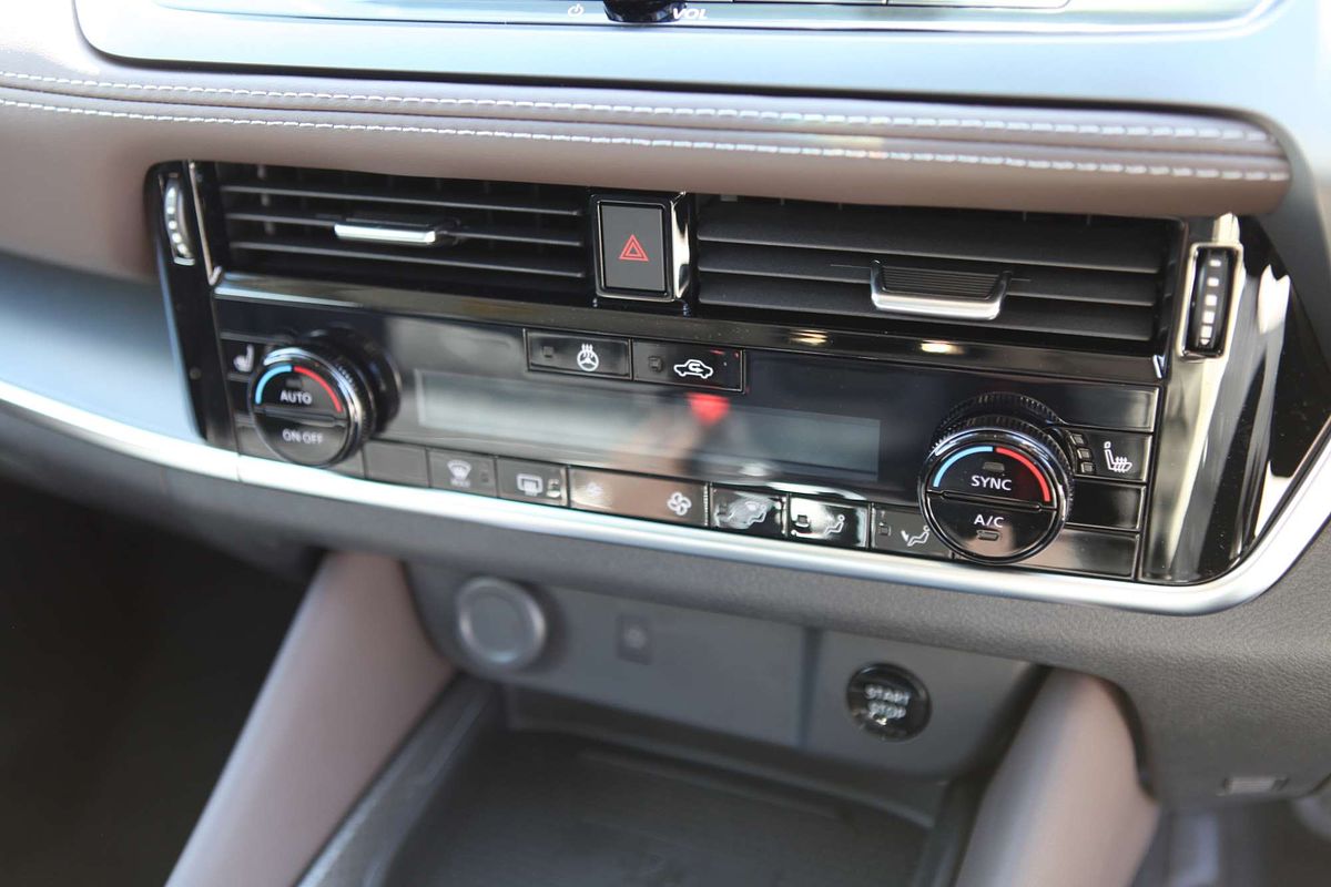 2025 Nissan QASHQAI Ti e-POWER J12