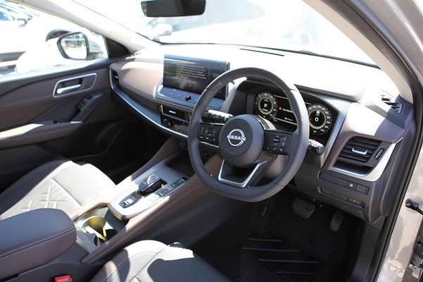 2025 Nissan QASHQAI Ti e-POWER J12