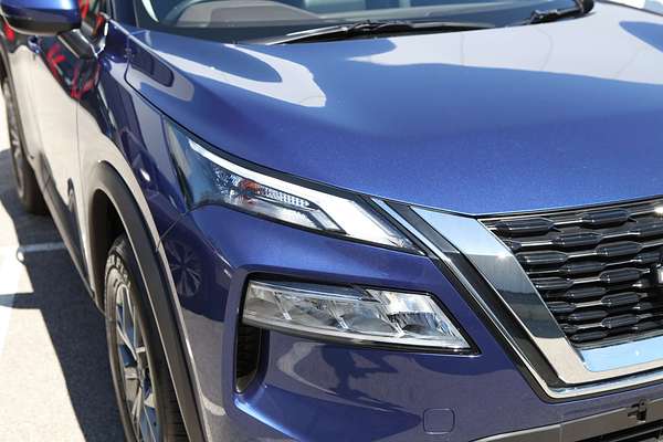 2025 Nissan X-TRAIL ST T33