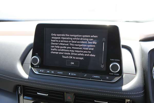 2025 Nissan X-TRAIL ST T33