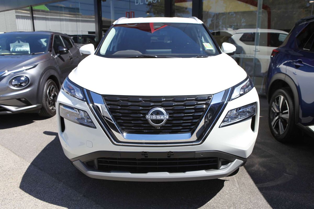 2025 Nissan X-TRAIL ST-L T33