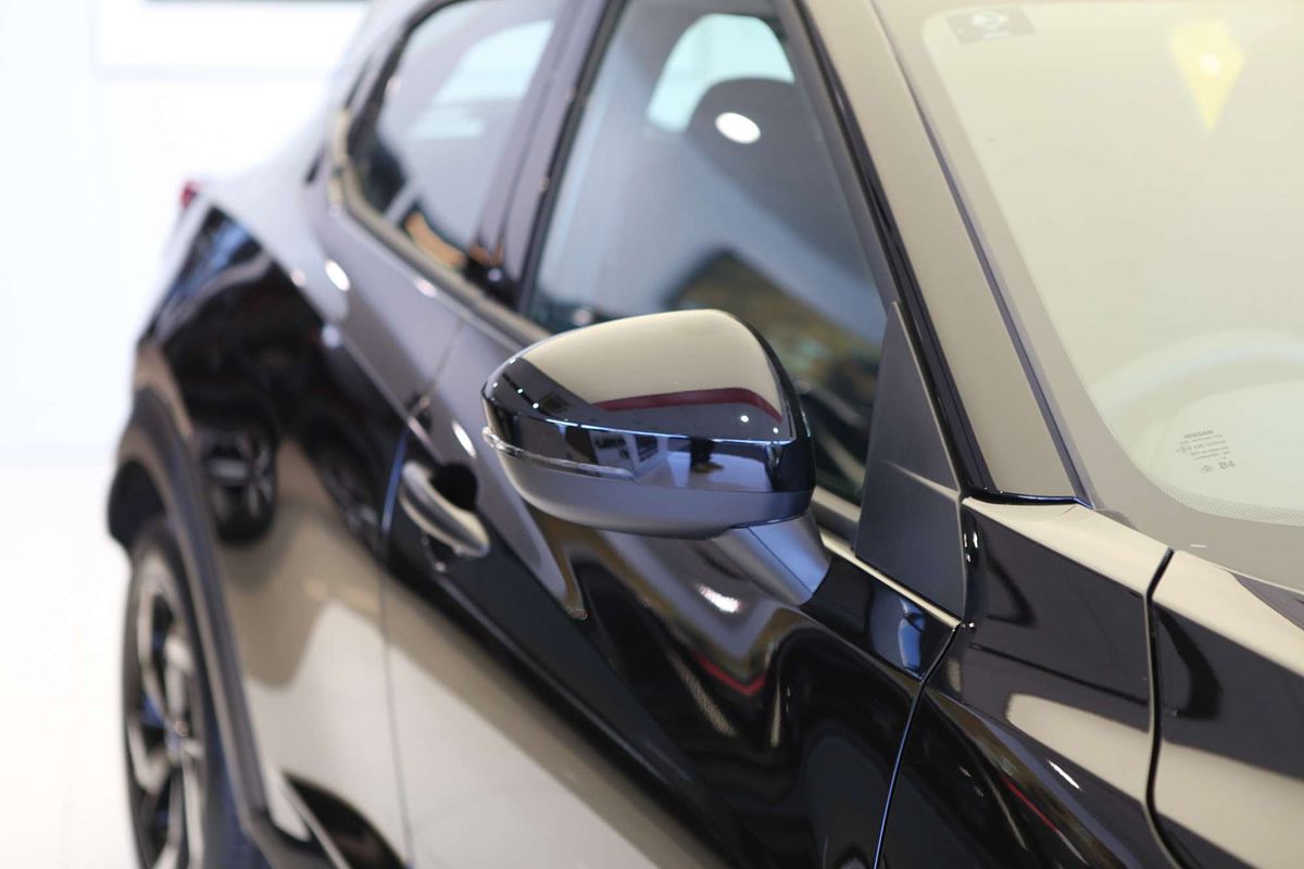 2025 Nissan JUKE ST+ F16