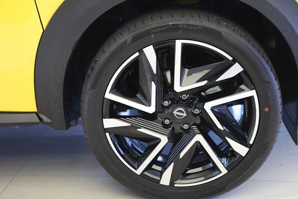 2025 Nissan JUKE Ti F16