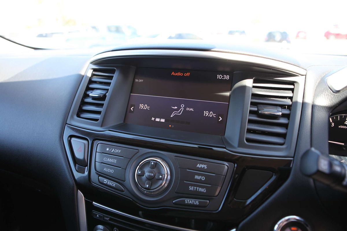 2017 Nissan Pathfinder ST R52 Series II