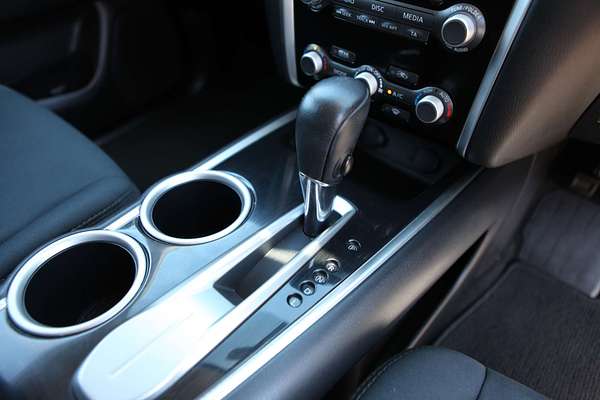 2017 Nissan Pathfinder ST R52 Series II