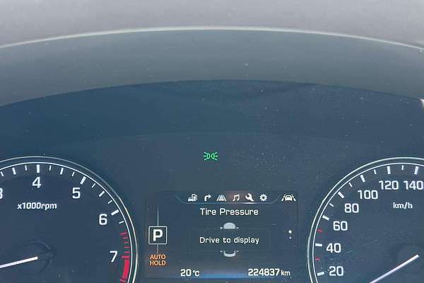 2016 Hyundai Genesis  DH