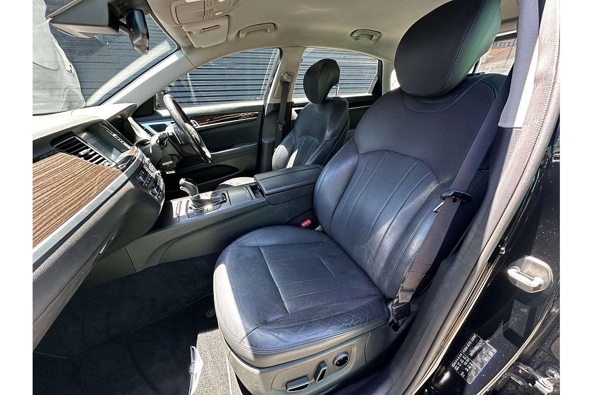 2016 Hyundai Genesis  DH