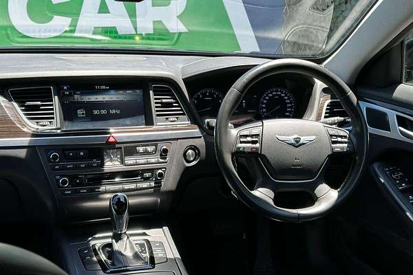 2016 Hyundai Genesis  DH