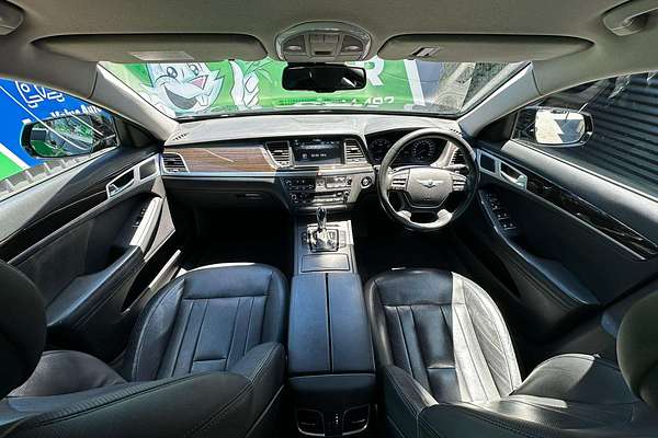 2016 Hyundai Genesis  DH