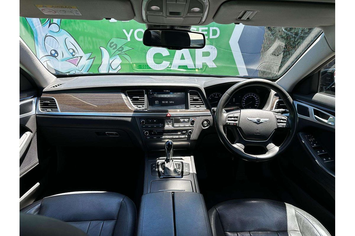 2016 Hyundai Genesis  DH