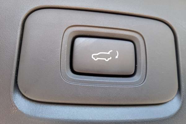 2024 Isuzu MU-X LS-U