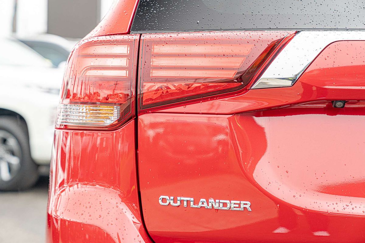 2018 Mitsubishi Outlander LS ZL