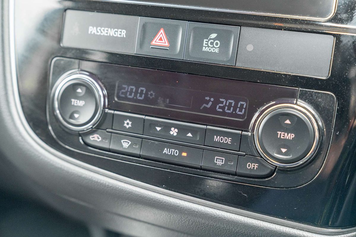 2018 Mitsubishi Outlander LS ZL