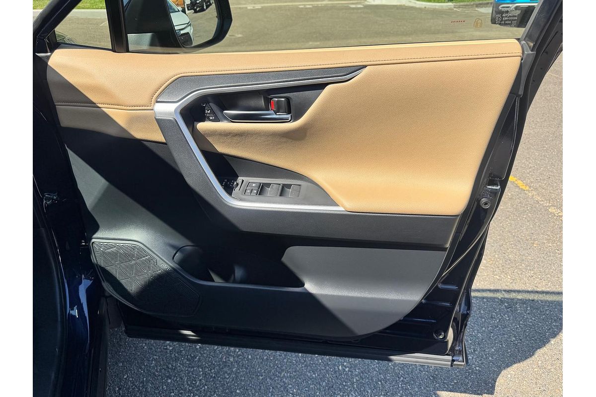 2024 Toyota RAV4 Cruiser MXAA52R