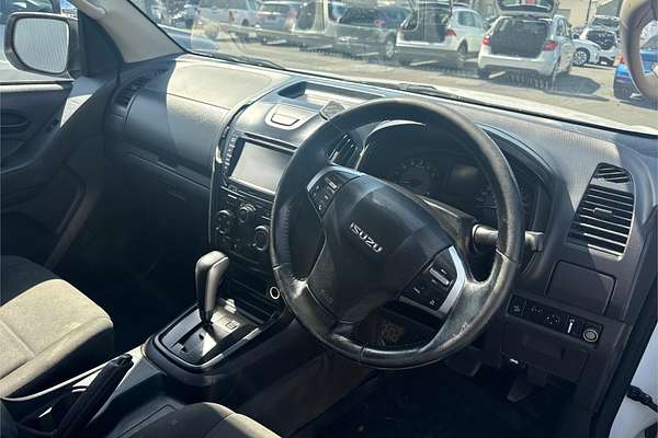 2018 Isuzu D-MAX SX High Ride Rear Wheel Drive