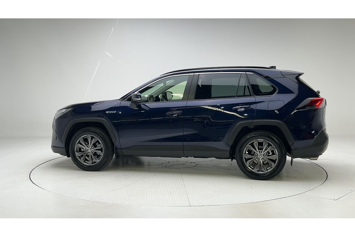 2024 Toyota RAV4 GXL AXAH52R