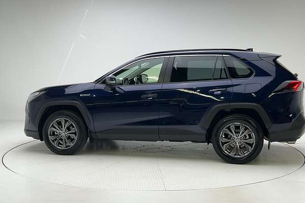 2024 Toyota RAV4 GXL AXAH52R