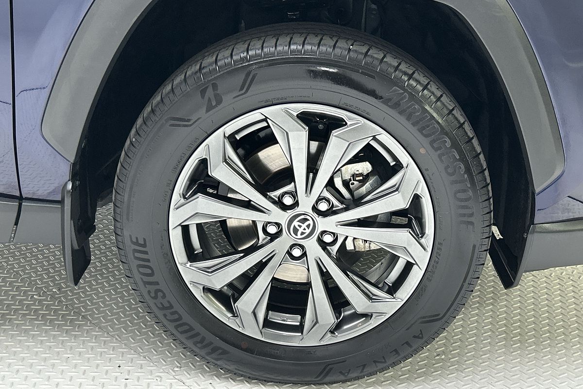 2024 Toyota RAV4 GXL AXAH52R