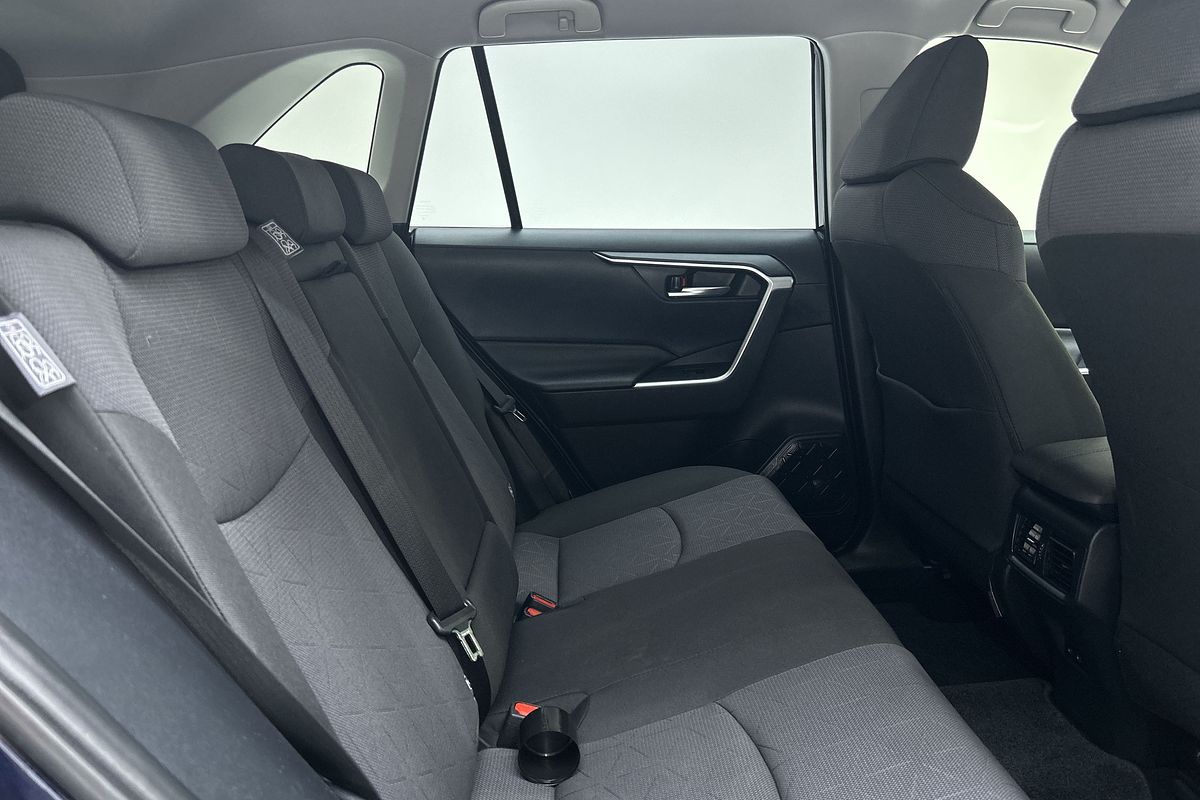 2024 Toyota RAV4 GXL AXAH52R