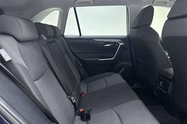 2024 Toyota RAV4 GXL AXAH52R